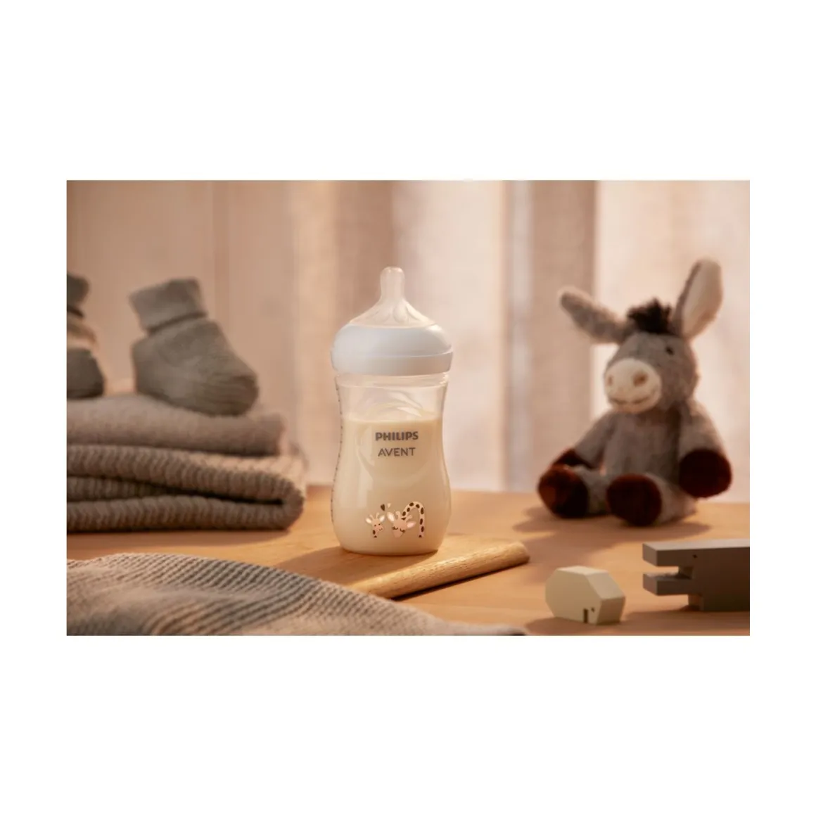 Biberon natural con tettarella a risposta naturale decorazione giraffe da 260 ml 1m+ | senza bpa – philips avent