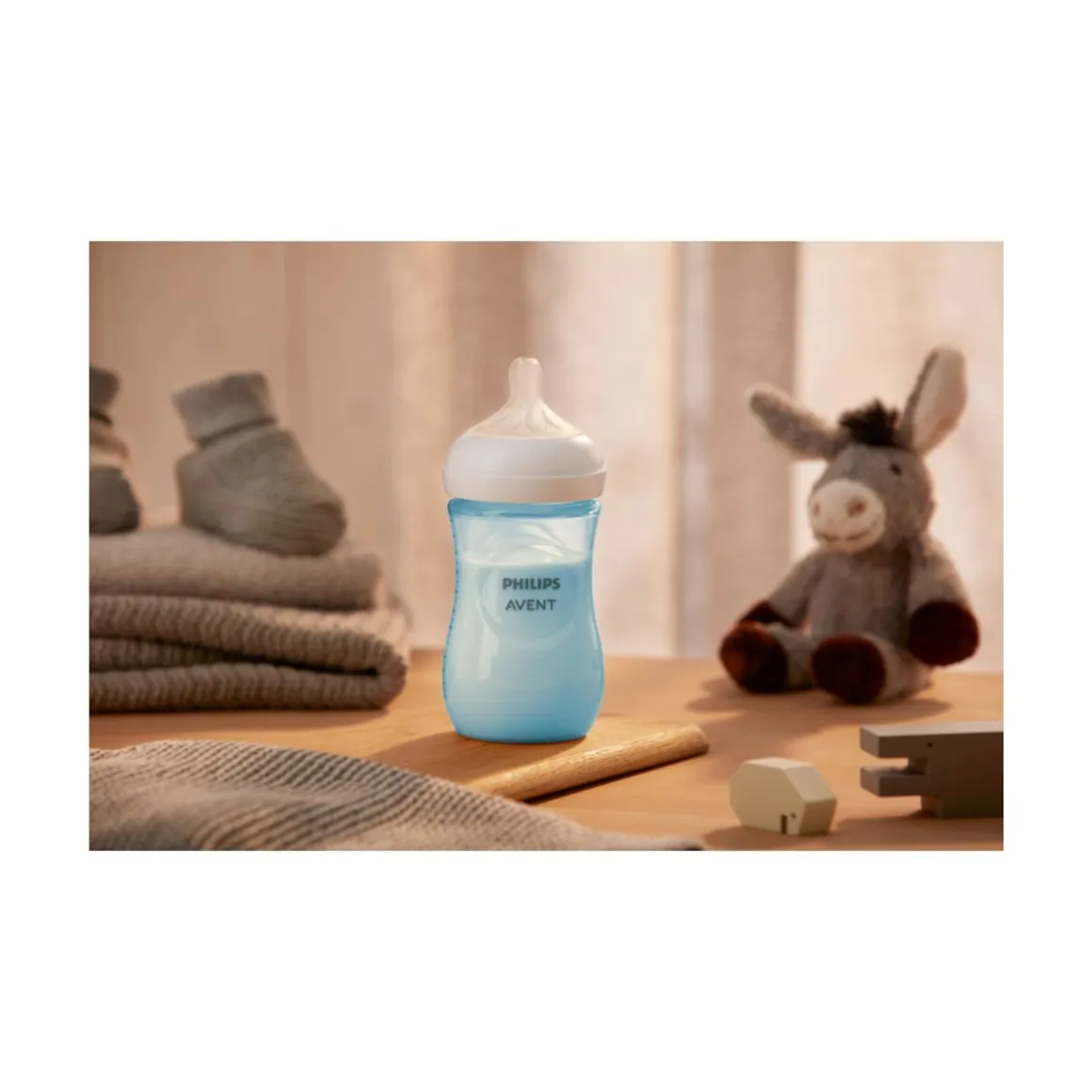 Biberon natural con tettarella a risposta naturale azzurro da 260 ml 1m+ | senza bpa – philips avent