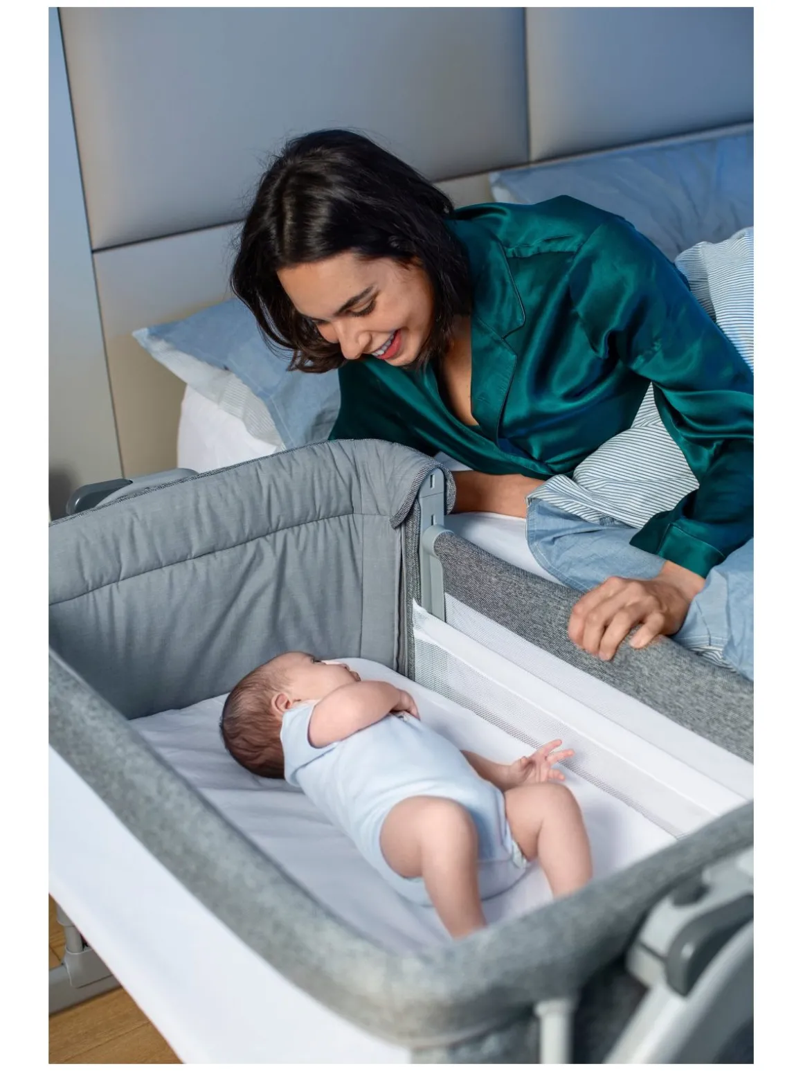 Chicco next2me magic evo dark grey