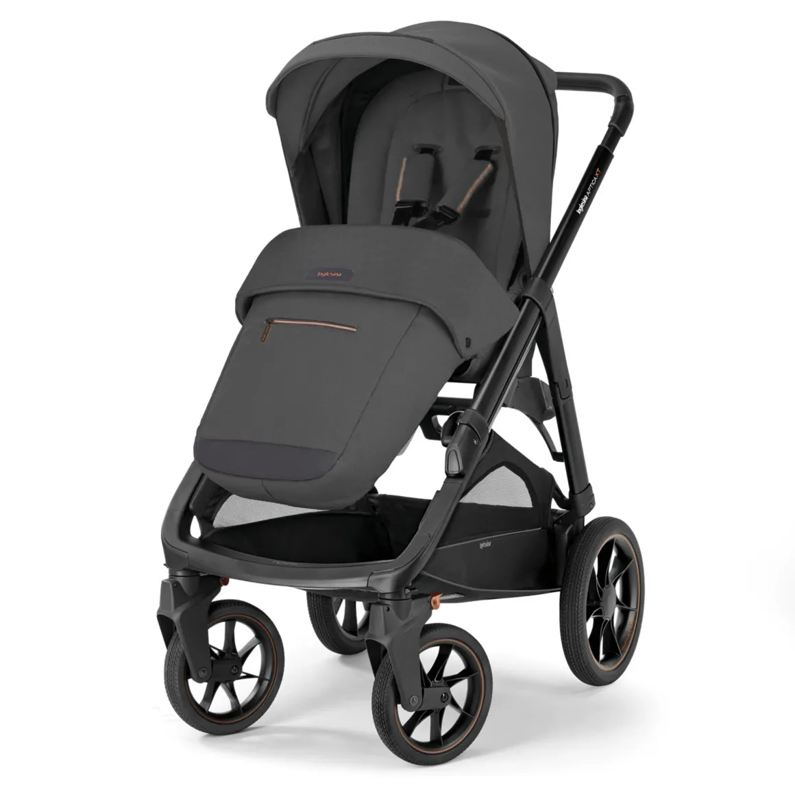 Passeggino aptica xt colore magnet grey total black – inglesina