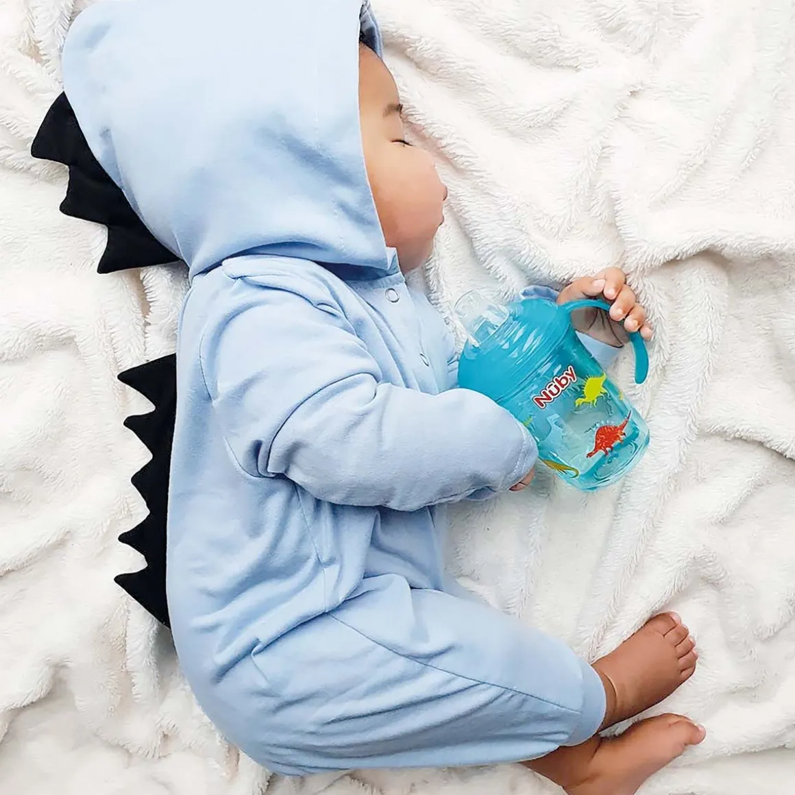 Tazza in tritan™ con beccuccio morbido no-spill – 240ml – 6m+